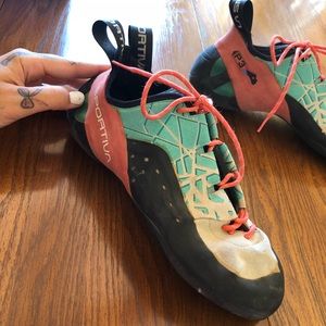 Rock climbing shoes
